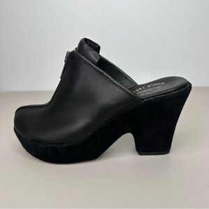 Kork-Ease Leather Heeled Clogs Women’s 10 Black Leather Slip-on Mule Zipper Shoe